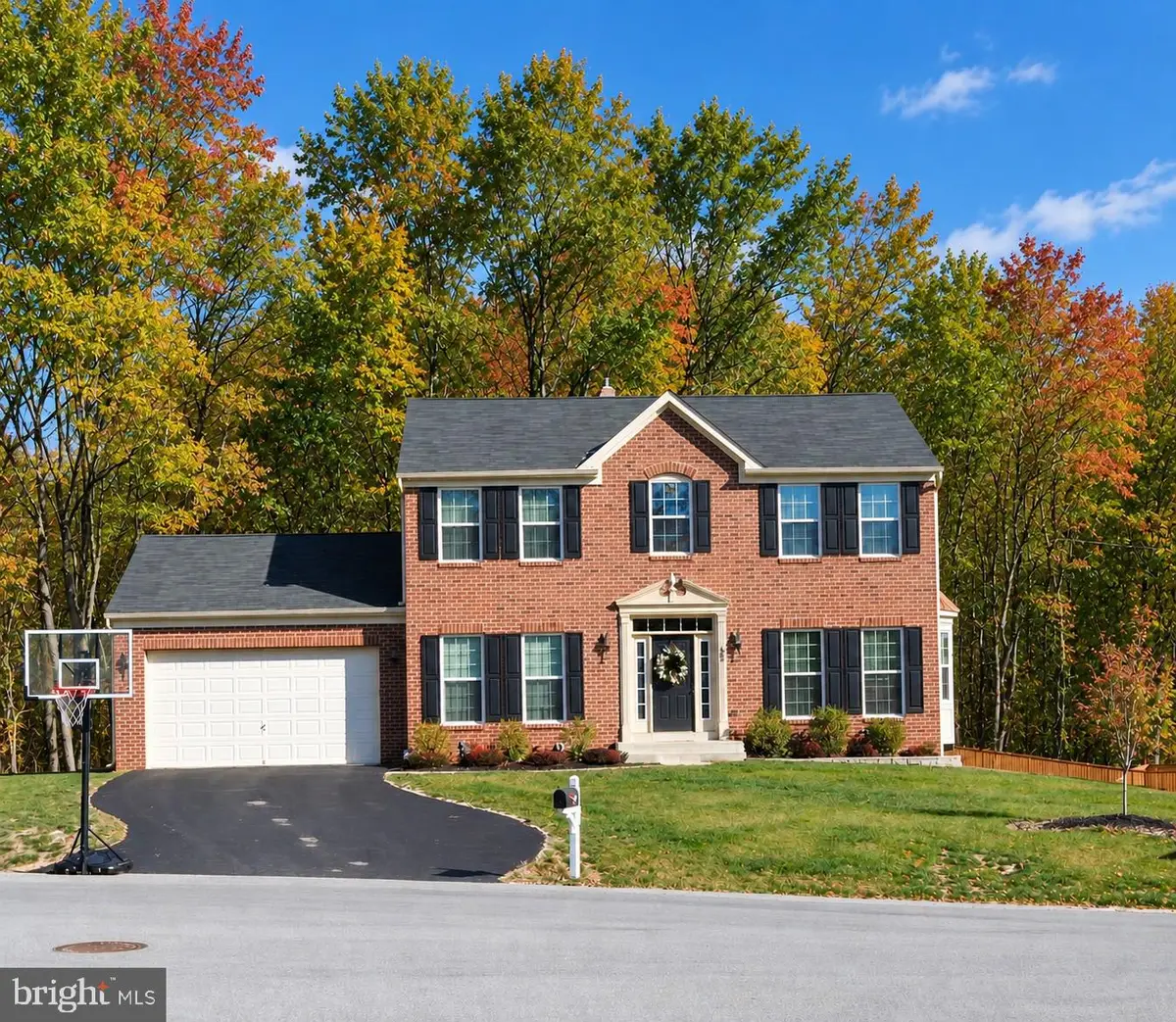 32 Shaw Pl, Shepherdstown, WV 25443 - #1