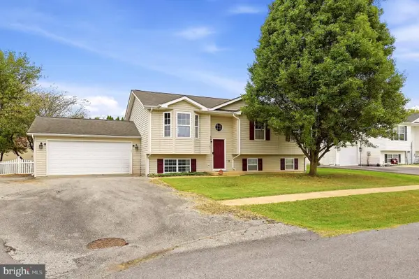 105 Brin Dr, RANSON, WV 25438