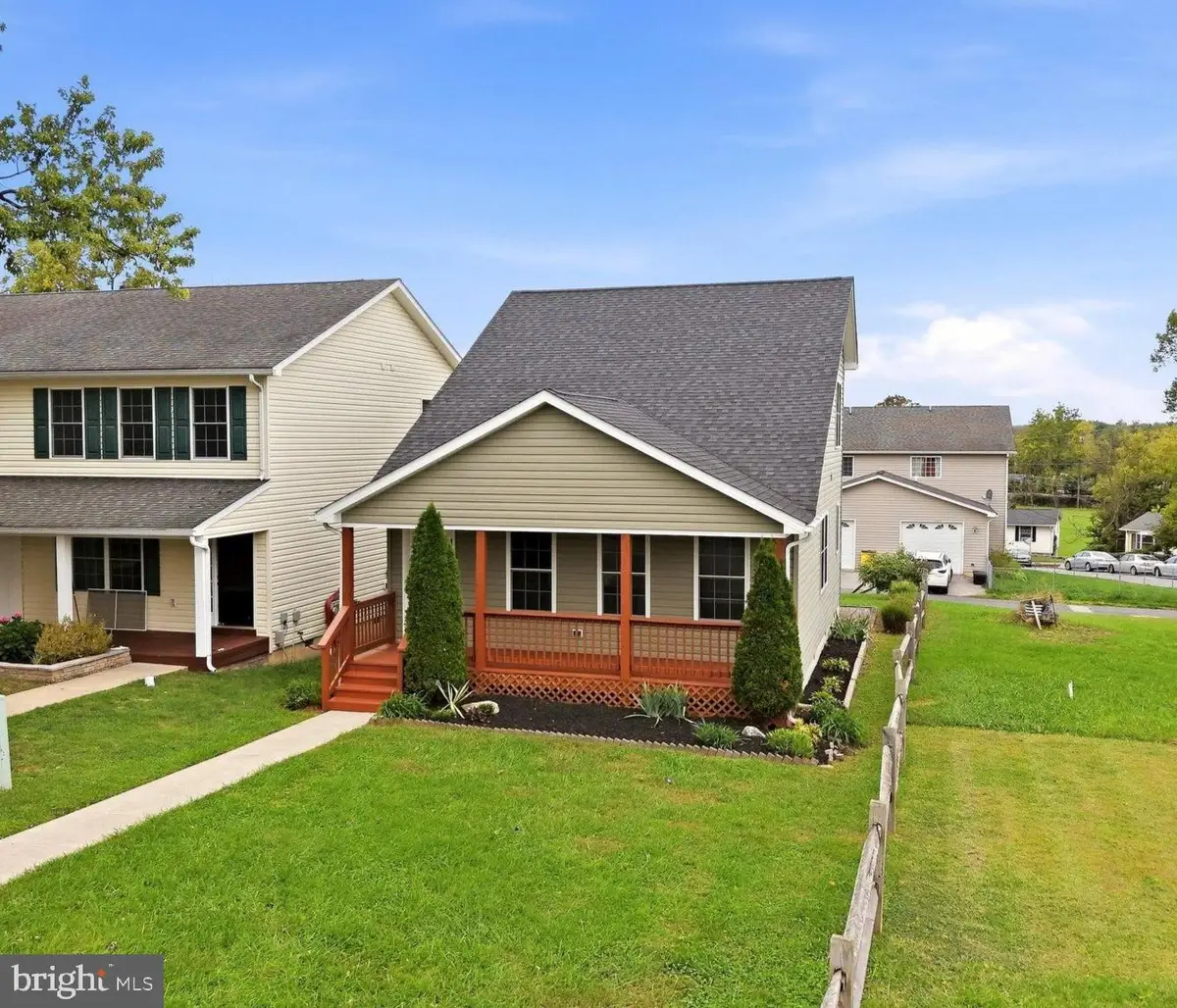104 Center St, Charles Town, WV 25414 - #1