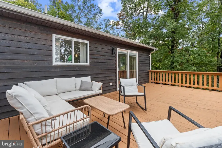 155 Fawn Dr, Harpers Ferry, WV 25425 - #3