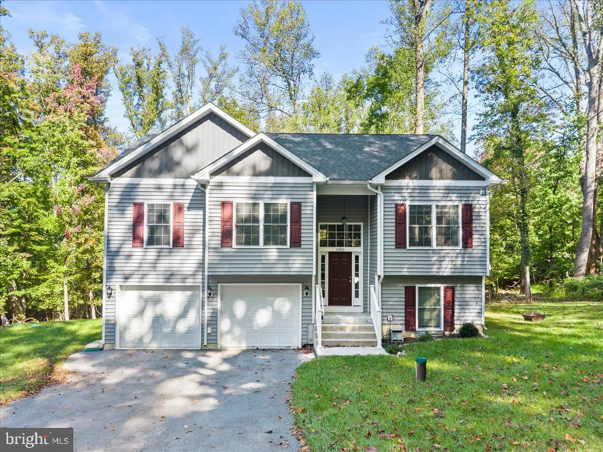 1300 Shenandoah River Dr, Harpers Ferry, WV 25425 - #1