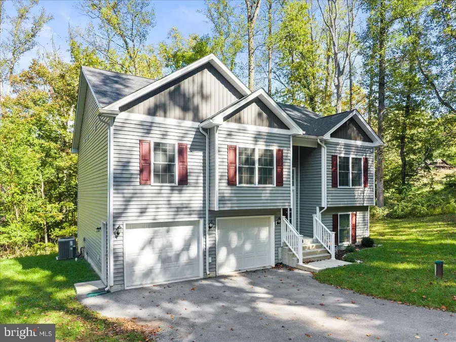 1300 Shenandoah River Dr, Harpers Ferry, WV 25425 - #2