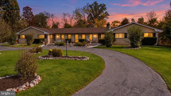 387 Woodbury Dr, KEARNEYSVILLE, WV 25430