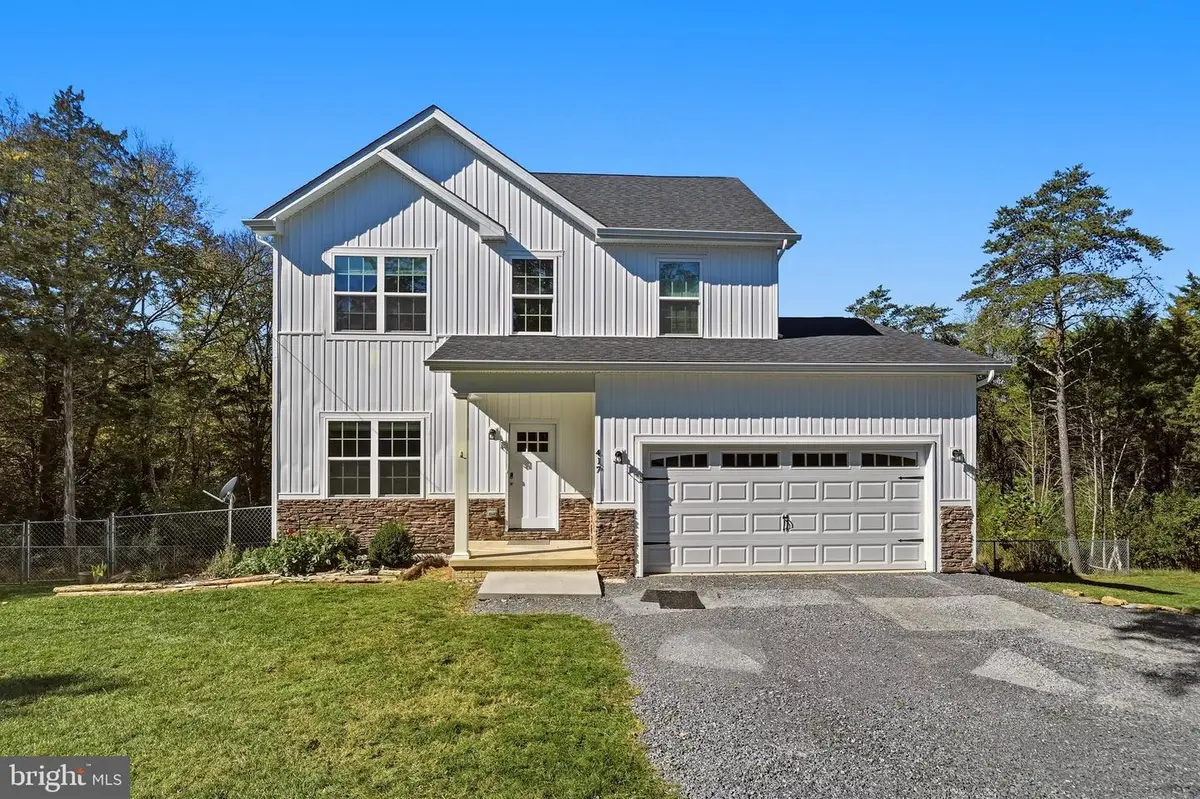 417 Whispering Echos Dr, Kearneysville, WV 25430 - #1