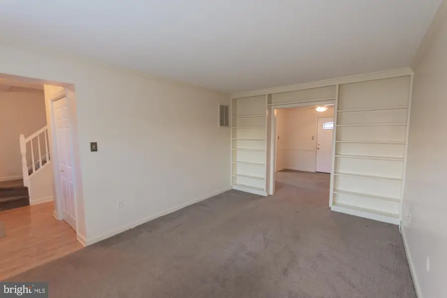 150 Westhall Dr, Charles Town, WV 25414 - #2