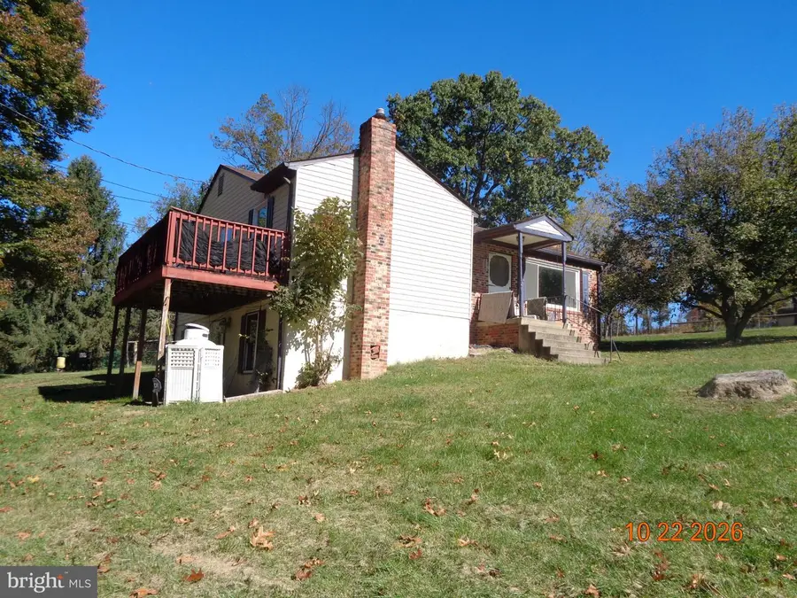 272 River Valley View Dr, Harpers Ferry, WV 25425 - #3