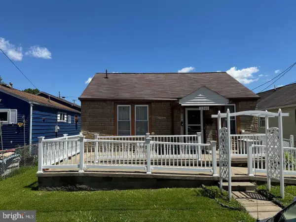 2310 Mckinley Ave, SAINT ALBANS, WV 25177
