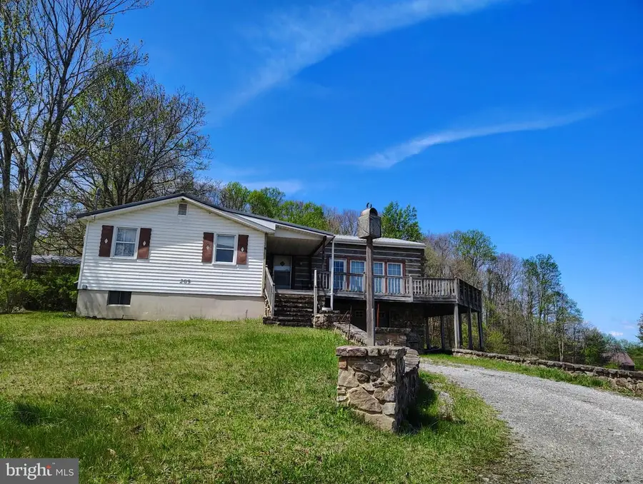 303 Willeva Rd, Princeton, WV 24740 - #2