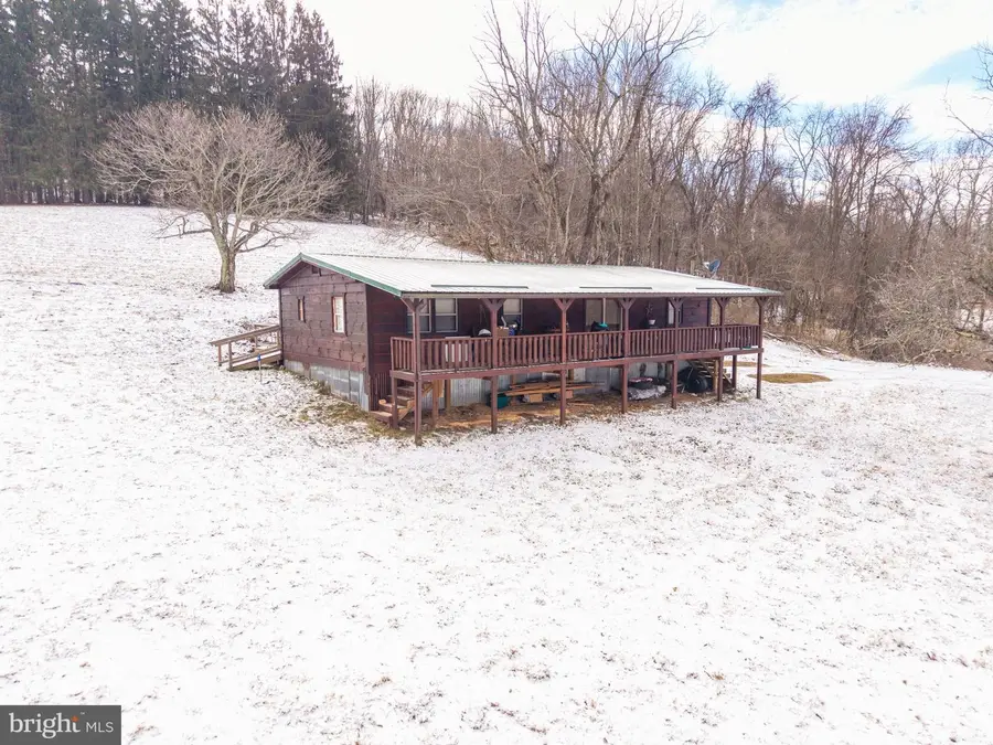 5344 Back Valley Rd, Lindside, WV 24951 - Image #3