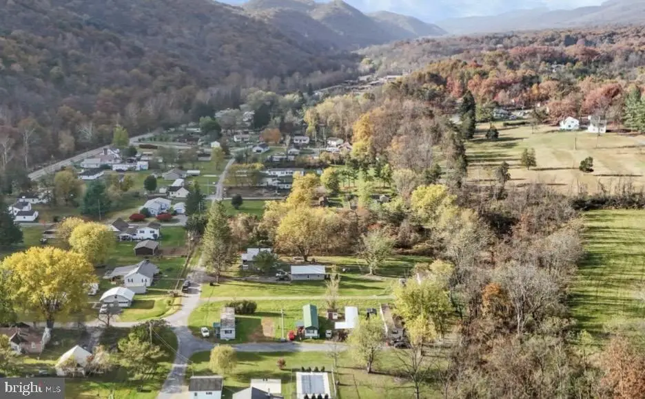 15 Shady Lawn Ln, Keyser, WV 26726 - Image #1