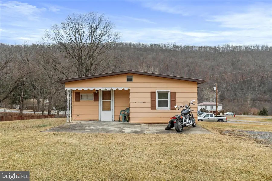 48 Wayland Dr, Keyser, WV 26726 - #3