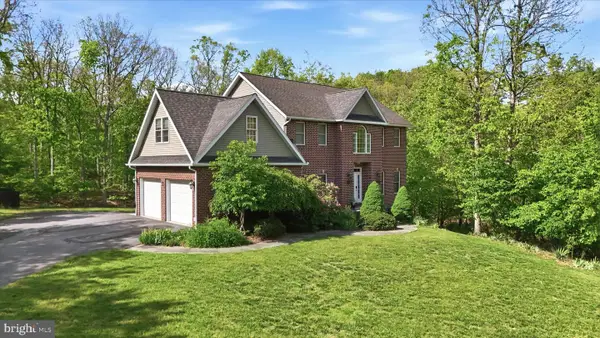 1175 N Lakewood Dr, RIDGELEY, WV 26753