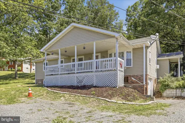 230 Sunnydale Dr, KEYSER, WV 26726