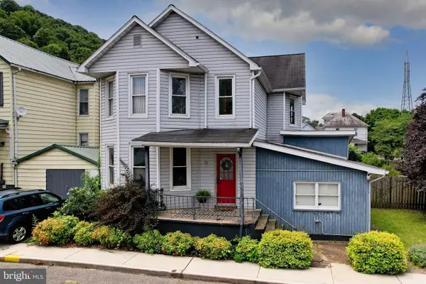 73 Silver St, RIDGELEY, WV 26753