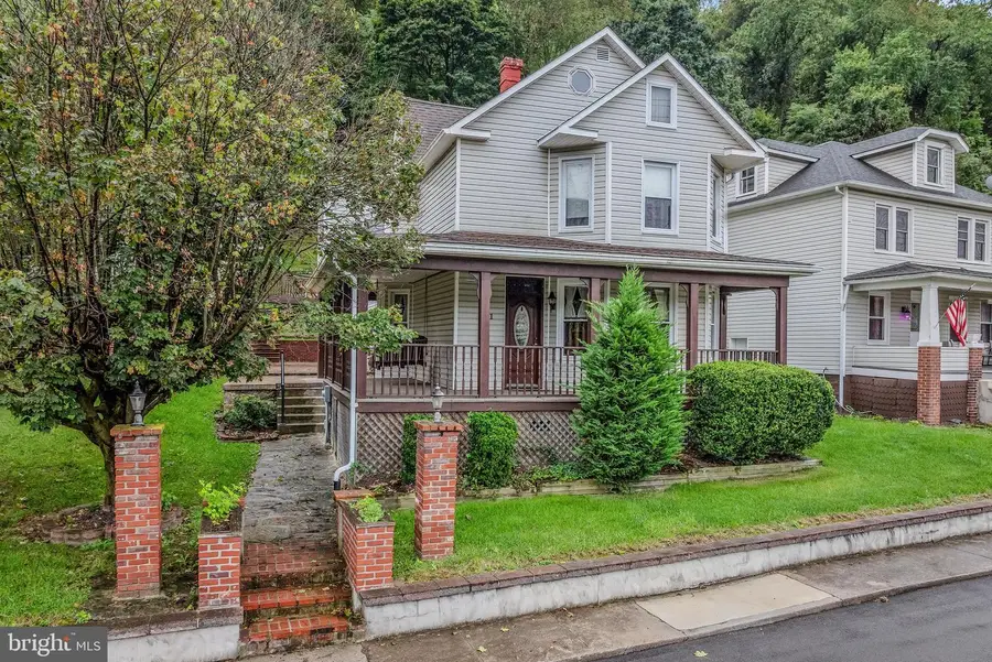 160 Main St, Ridgeley, WV 26753 - #2