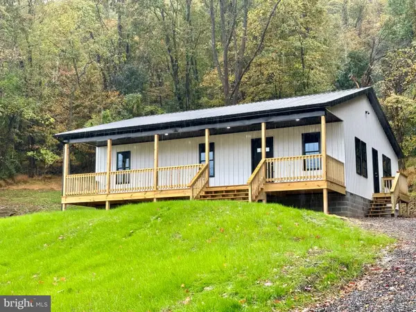 1131 Miller Rd, RIDGELEY, WV 26753