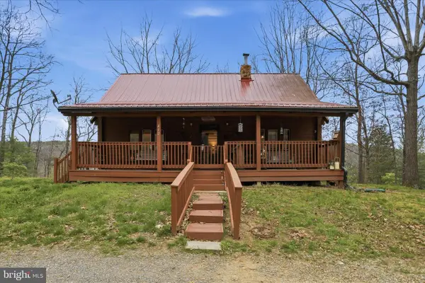 412 Hideaway Ln, BERKELEY SPRINGS, WV 25411