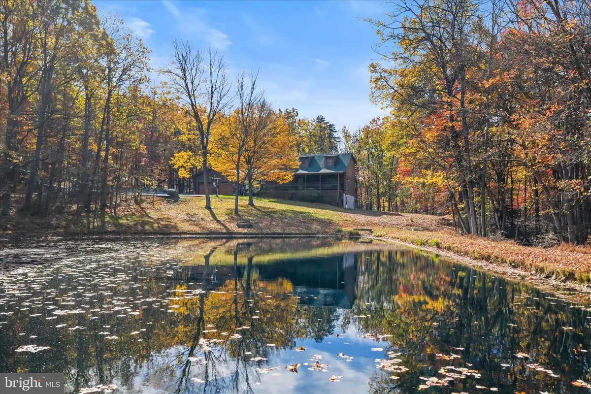 4176 Timber Ridge Rd, Berkeley Springs, WV 25411 - Image #1