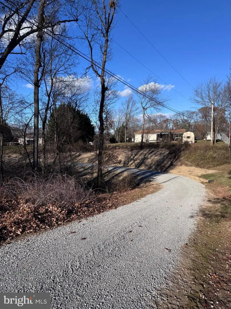 Young Ln #10, Berkeley Springs, WV 25411 - Image #3