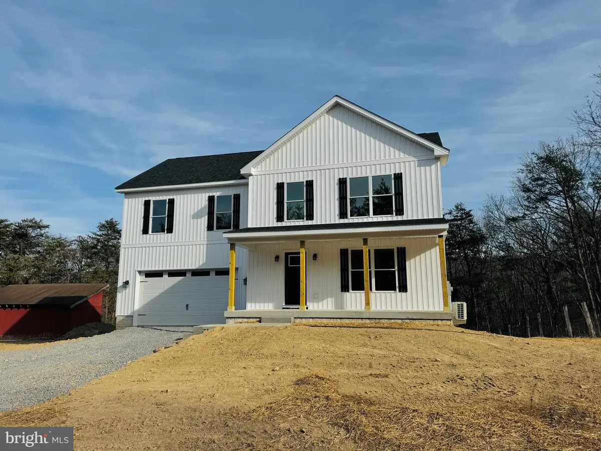 1241 Pine Grove Rd, Berkeley Springs, WV 25411 - Image #1