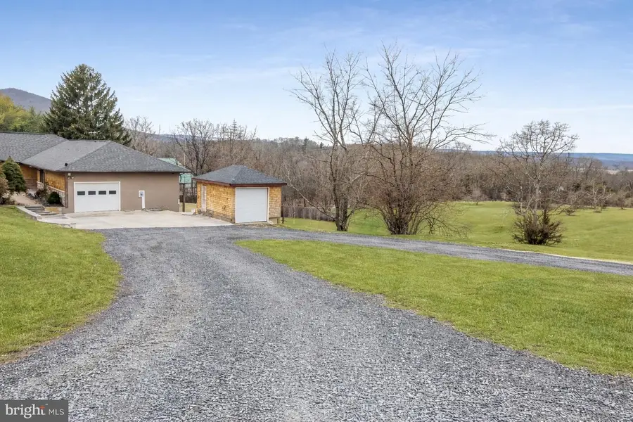 9 Schoolhouse Way, Hedgesville, WV 25427 - Image #3