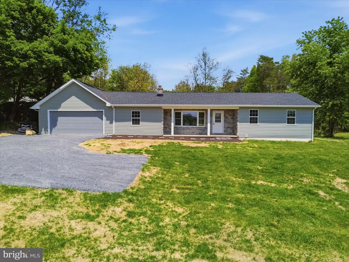 11111 Martinsburg Rd, Hedgesville, WV 25427 - #1