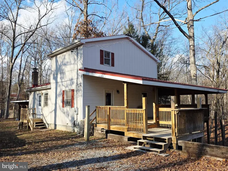 300 Wispy Branch Ln, Hedgesville, WV 25427 - #2