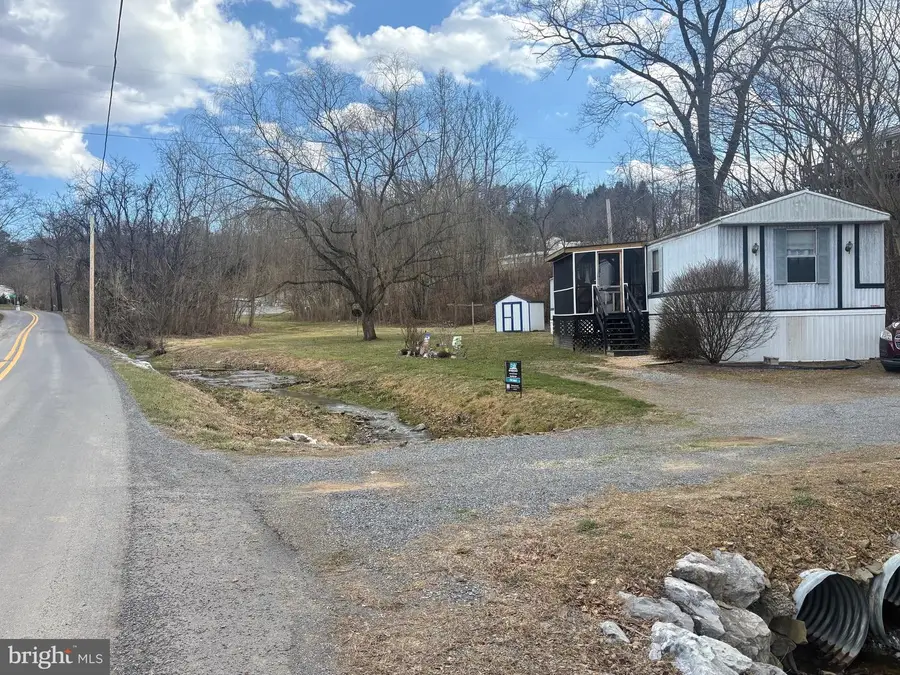 164 Jimstown Rd, Berkeley Springs, WV 25411 - #3