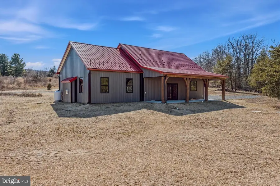 237 Foggy Bottom Ln, Berkeley Springs, WV 25411 - #3