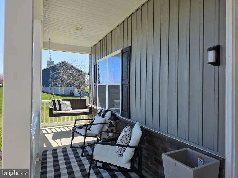 117 Mickey Mantle Ct, Berkeley Springs, WV 25411 - #2