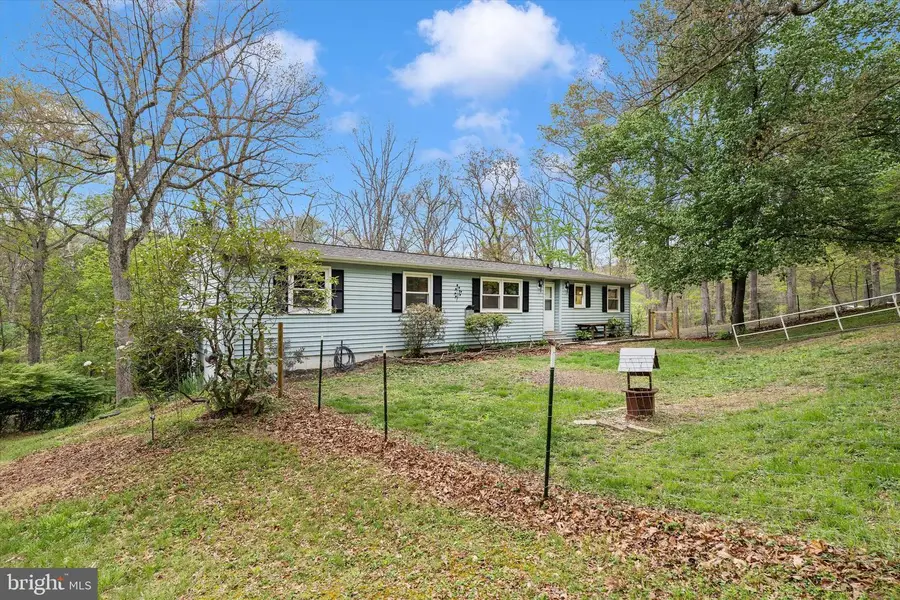 360 Bernice Dr, Hedgesville, WV 25427 - #2
