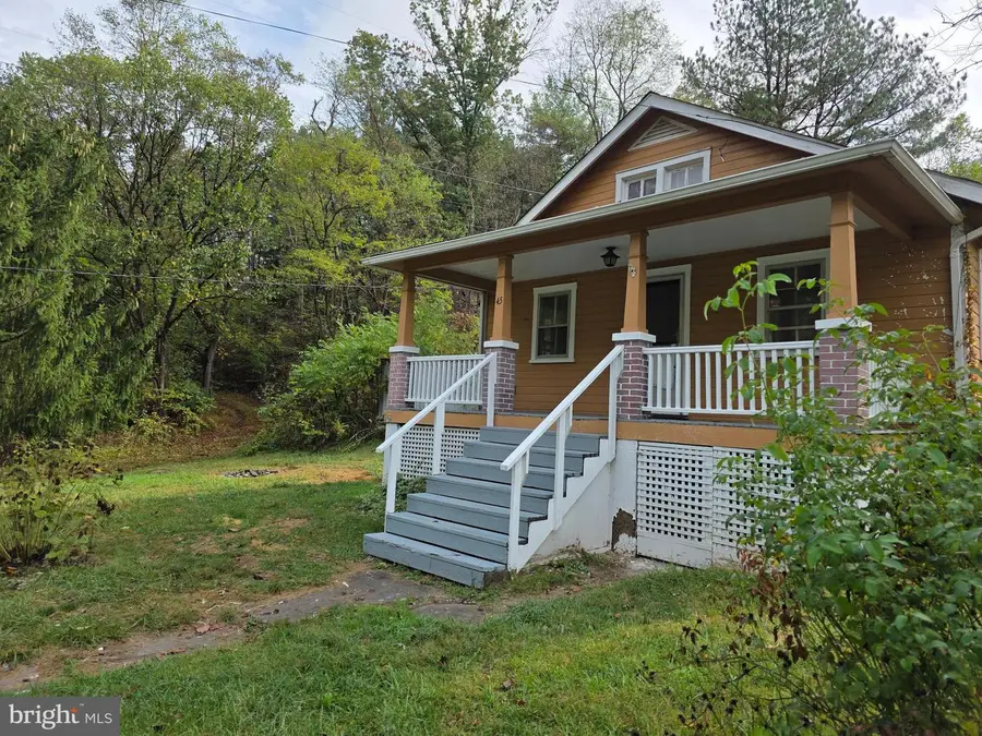 45 Pansy Ln, Paw Paw, WV 25434 - #3