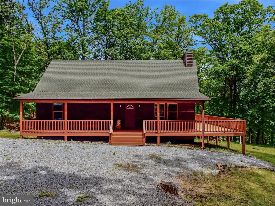 956 Sideling Mountain Trl, Great Cacapon, WV 25422 - #2