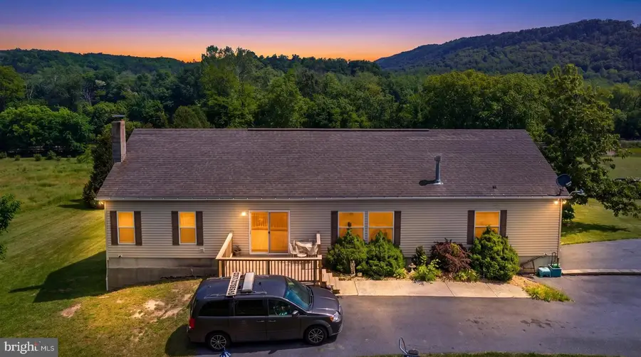 284 Woodmont Rd, Great Cacapon, WV 25422 - #3