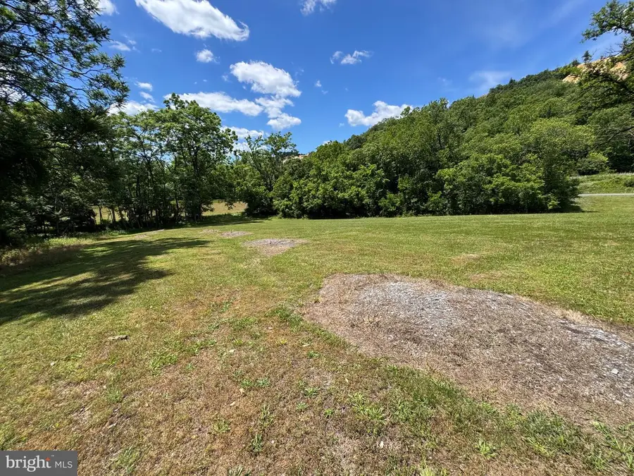522 #sand Mine Rd Corner, Berkeley Springs, WV 25411 - #2