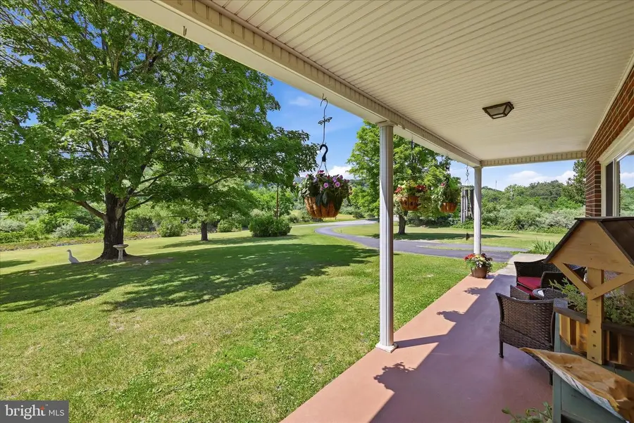 9581 Valley Rd, Berkeley Springs, WV 25411 - #3