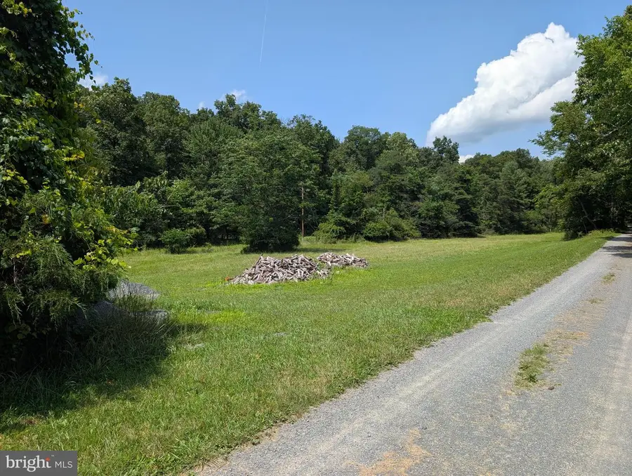Grasshopper Hollow Trl #west P/o Par 31, Berkeley Springs, WV 25411 - #2