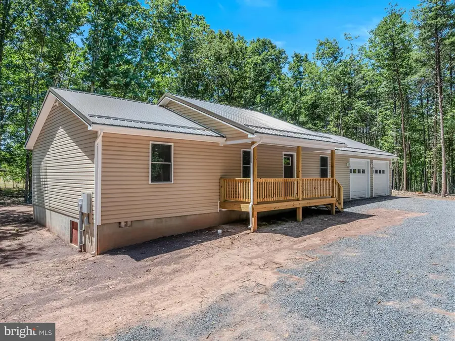 148 Ponds Court, Berkeley Springs, WV 25411 - #2