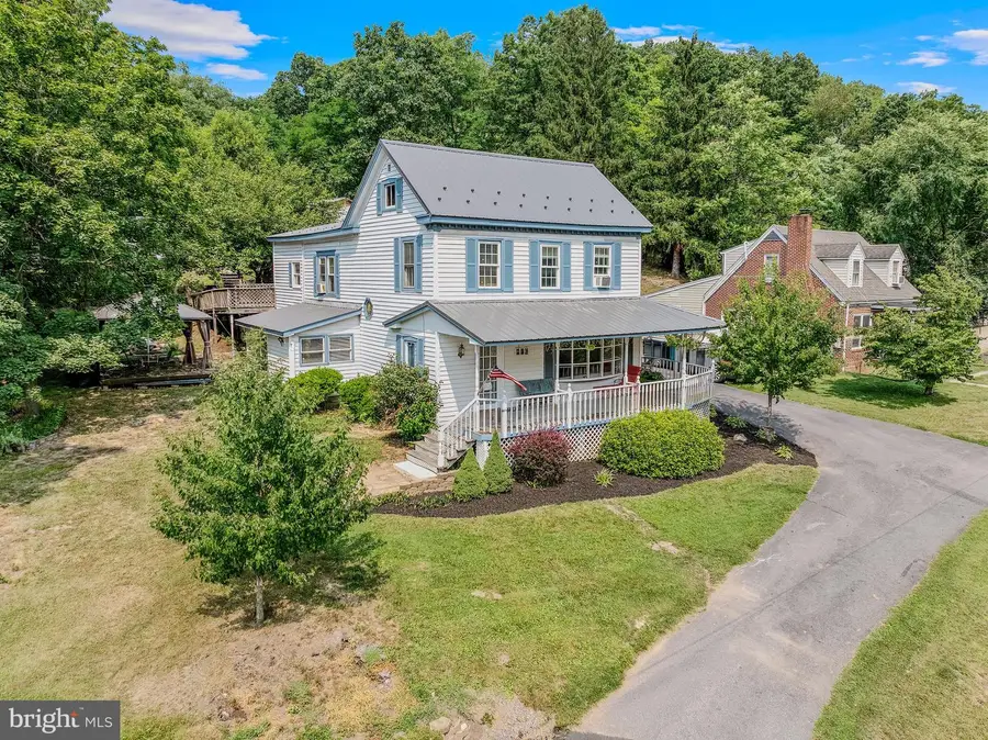 259 Martinsburg Rd, Berkeley Springs, WV 25411 - #2