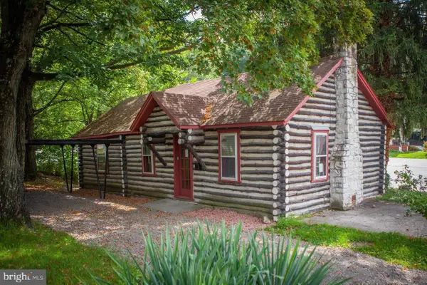 273 S Green, BERKELEY SPRINGS, WV 25411