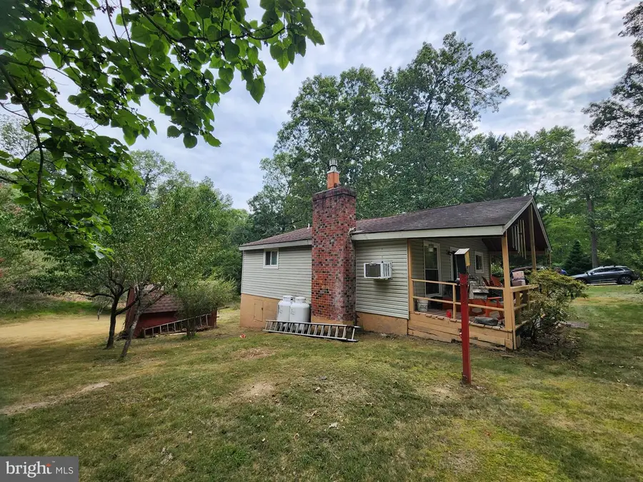 67 Redbud Ln, Hedgesville, WV 25427 - #2
