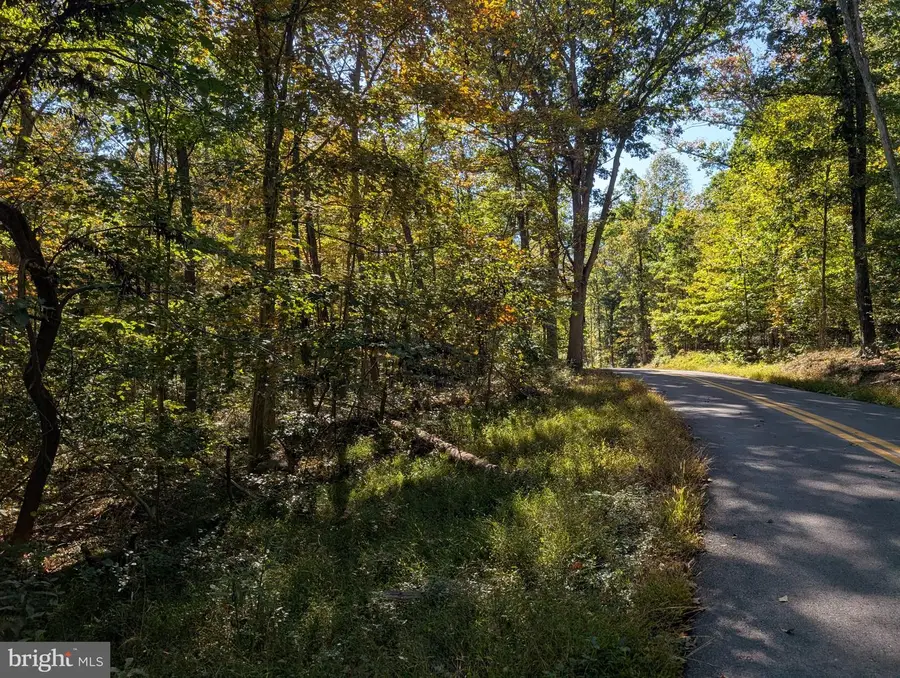 Grasshopper Hollow/sir John's Run #p/o Par 32, Berkeley Springs, WV 25411 - #3