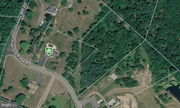 Highland Ridge Rd, BERKELEY SPRINGS, WV 25411