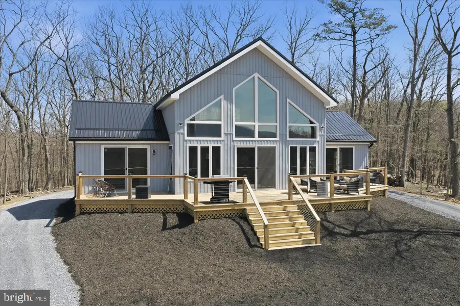 432 Lost Point Ln, Berkeley Springs, WV 25411 - #2