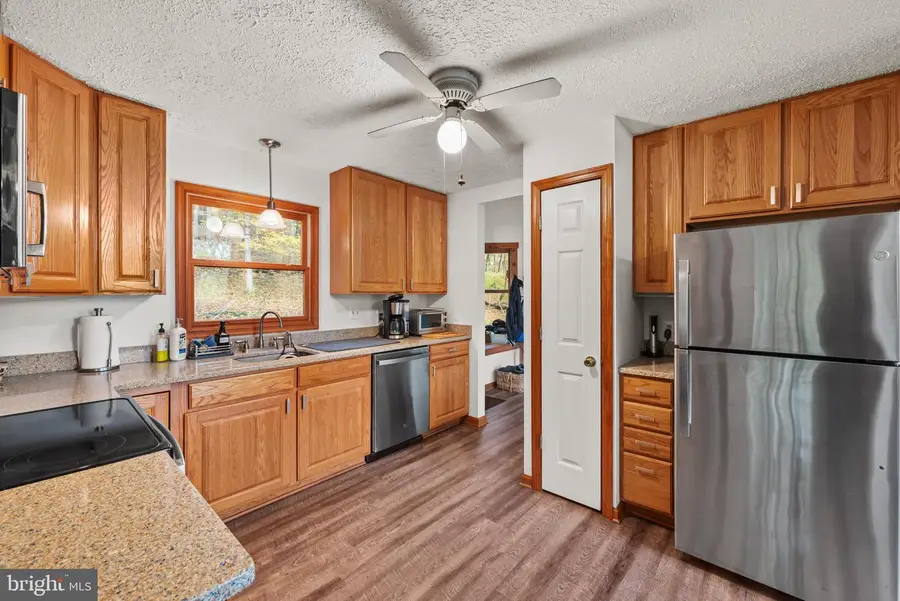 278 Wintergreen Way, Berkeley Springs, WV 25411 - #2