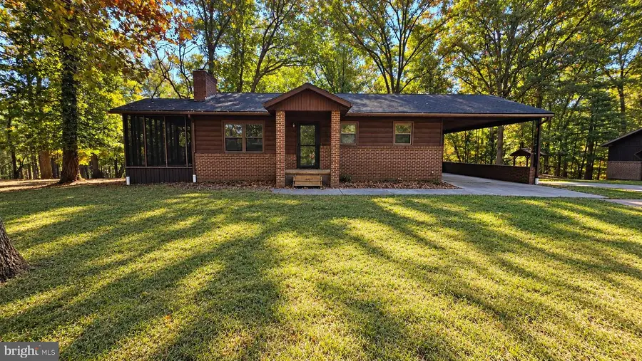 610 Highland Ridge Rd, Berkeley Springs, WV 25411 - #2