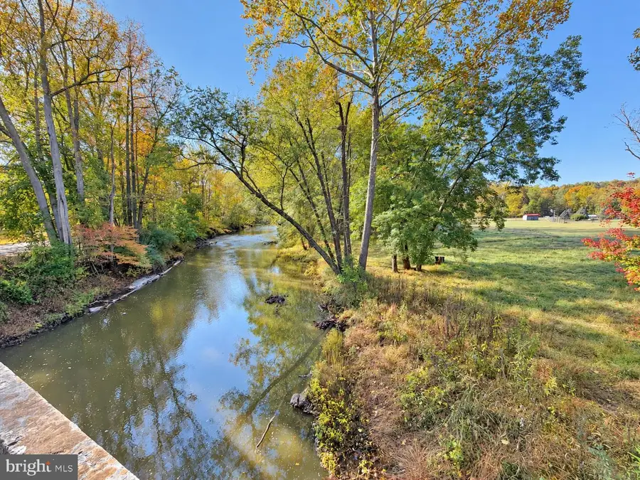 3127 Spohrs Rd, Berkeley Springs, WV 25411 - #3
