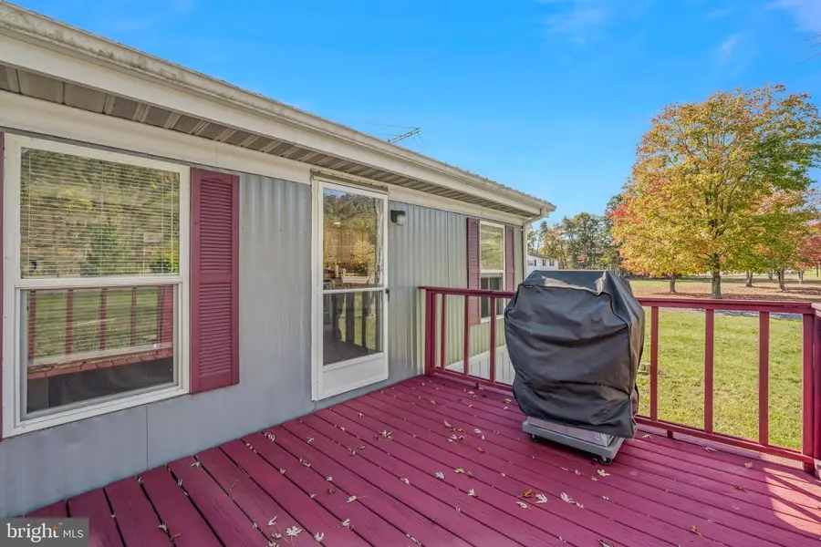 10801 Valley Rd, Berkeley Springs, WV 25411 - #3