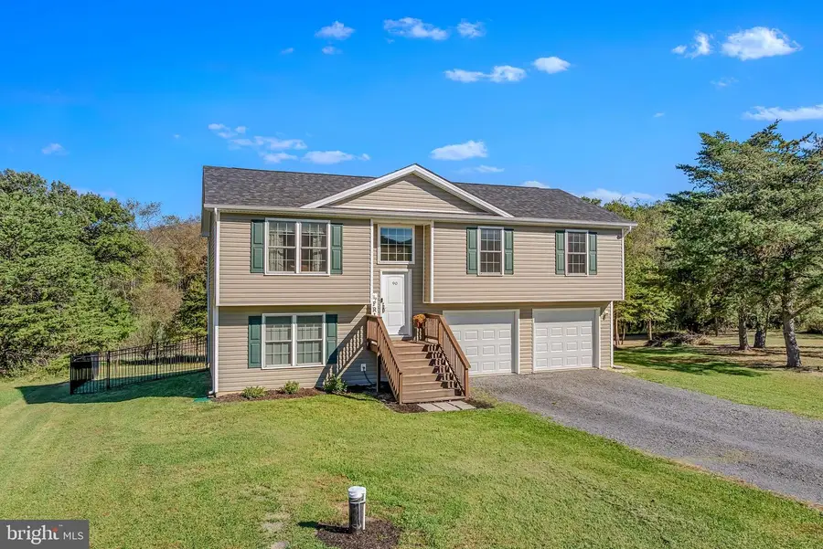 90 Ashton Cir, Berkeley Springs, WV 25411 - #2