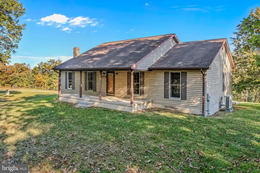 1909 Spohrs Rd, Berkeley Springs, WV 25411 - #3